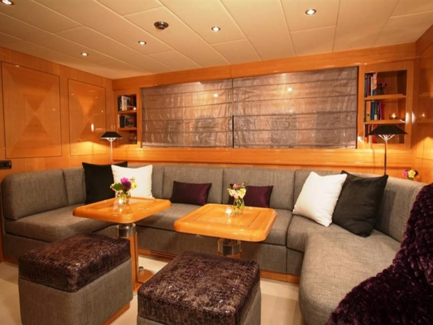 YCM72 | Mangusta 72 - Photo 26