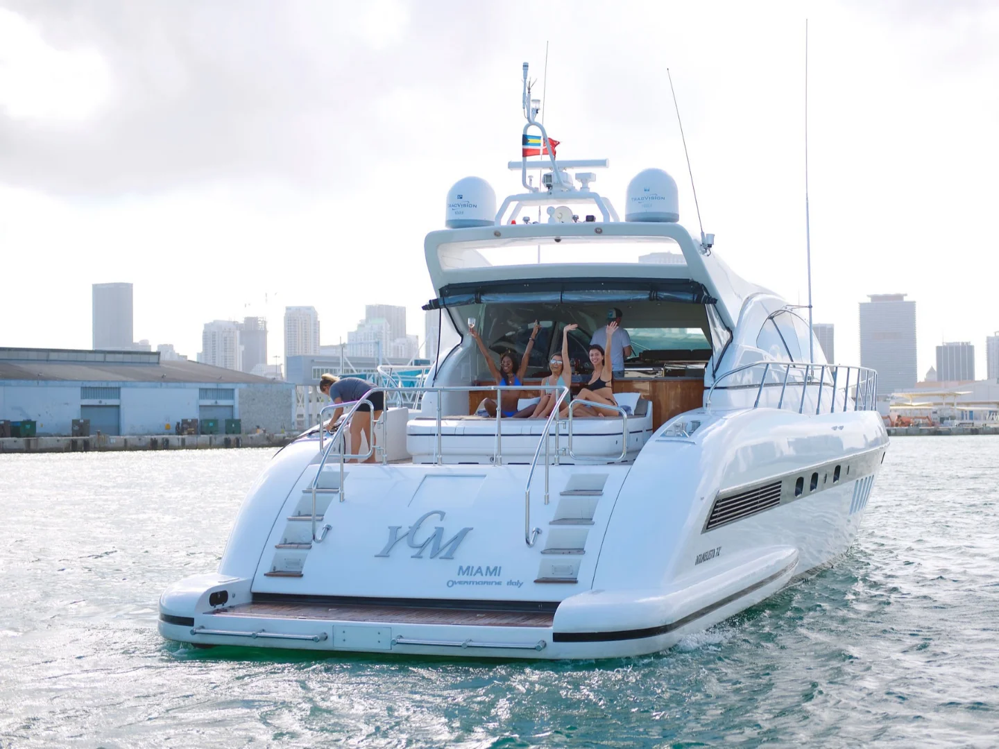 YCM72 | Mangusta 72 - Photo 11
