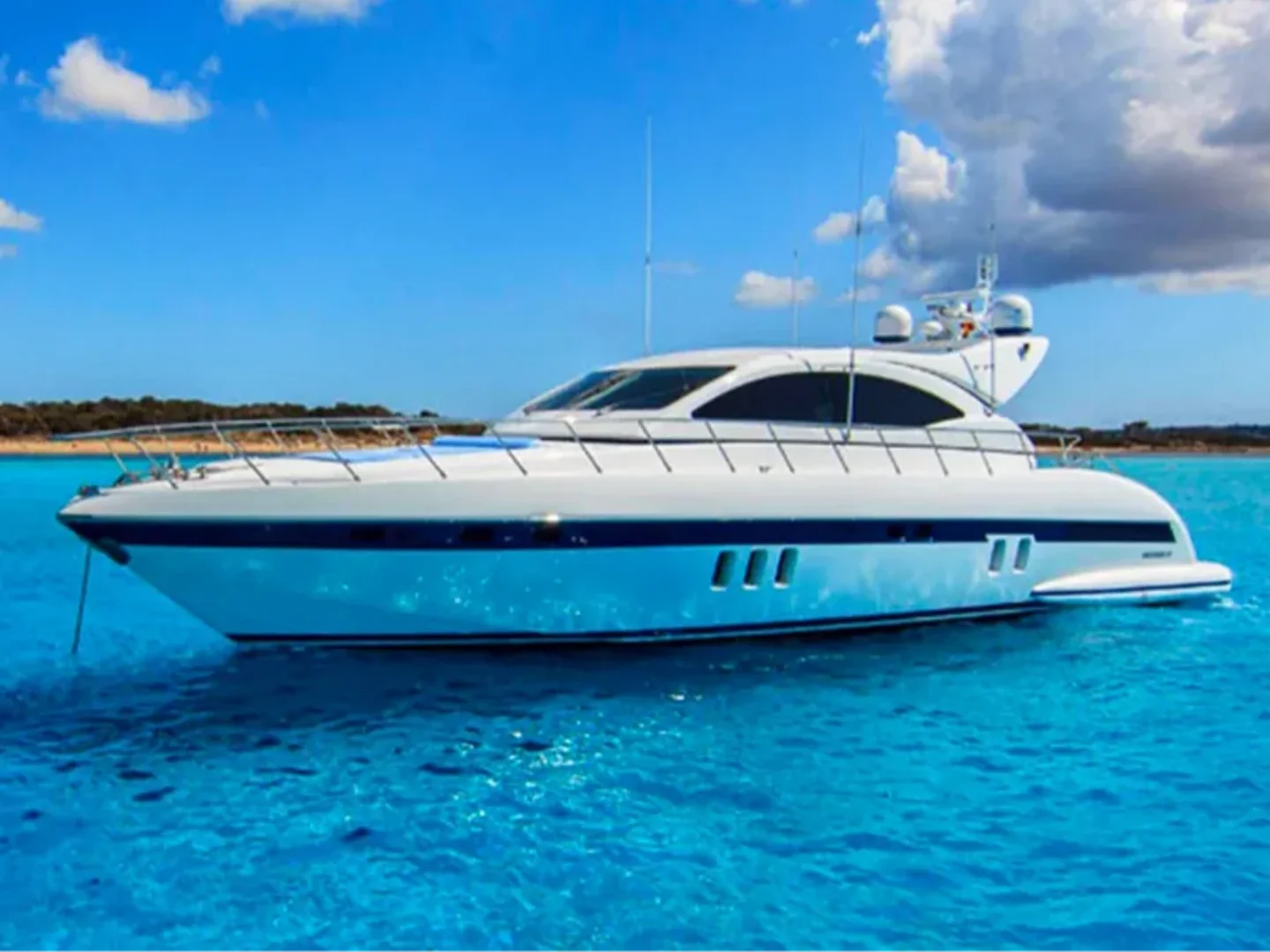 YCM72 | Mangusta 72 - Photo 5