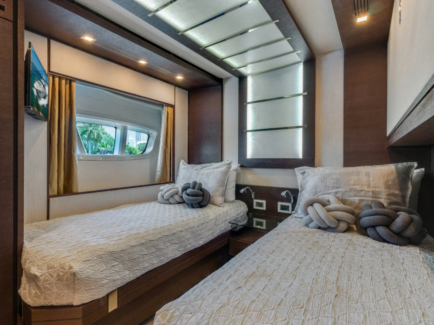SCARLET | Azimut 103S - Photo 14