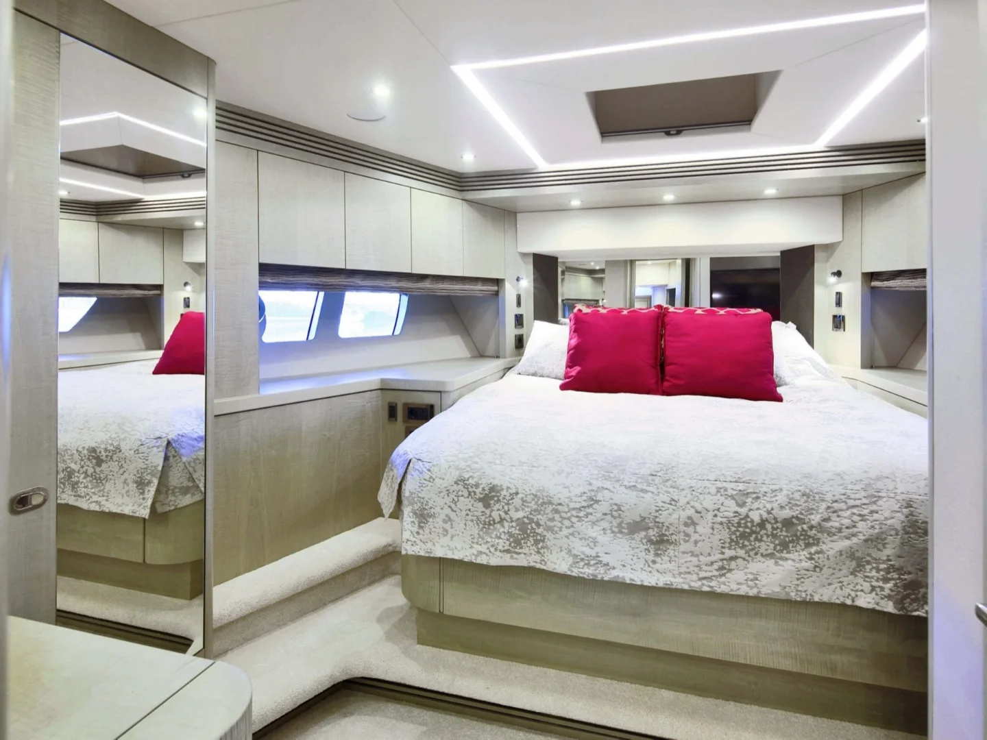RAOUL W | Sunseeker 75 - Photo 11