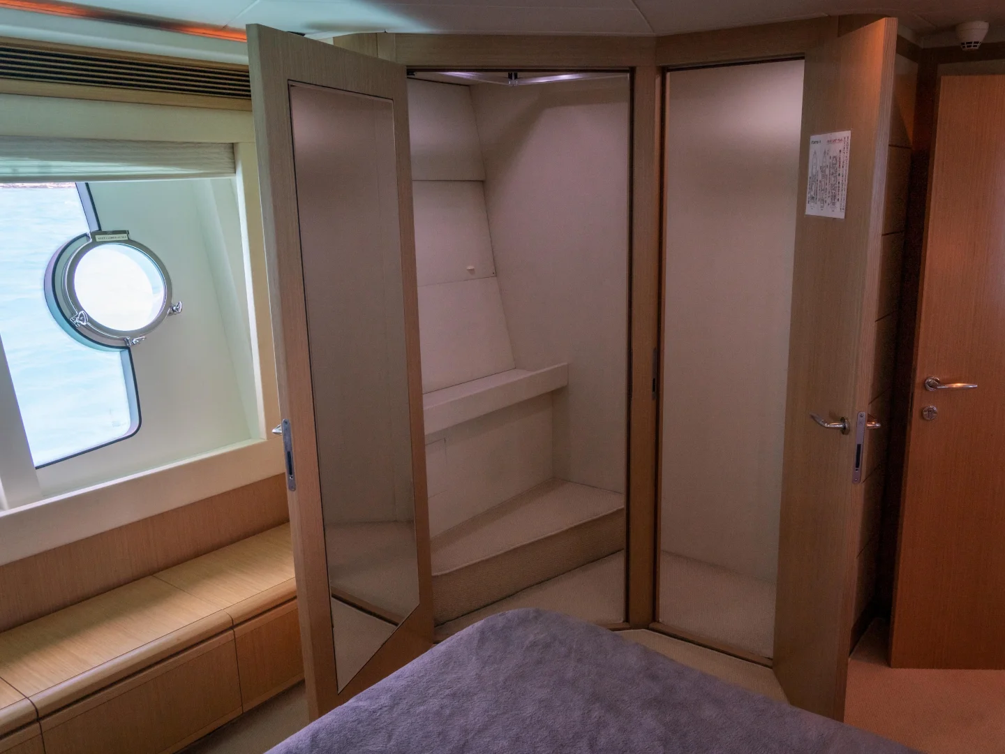 Ferretti 88 For Sale | MY Fortis II  - Photo 17