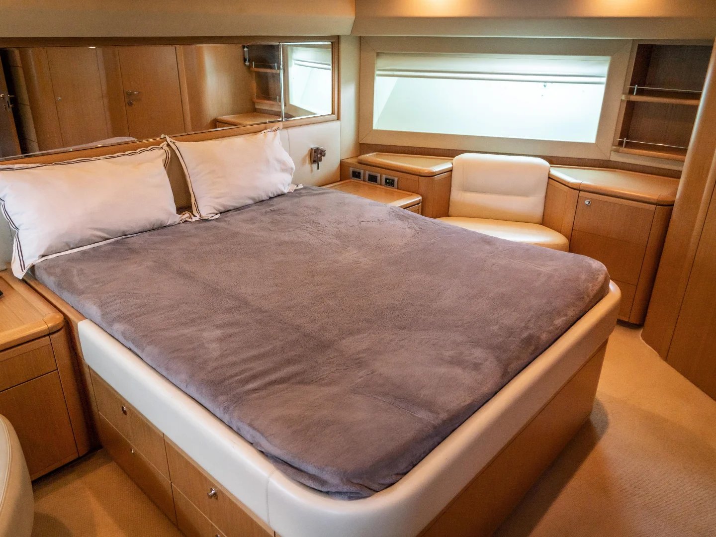 Ferretti 88 For Sale | MY Fortis II  - Photo 21