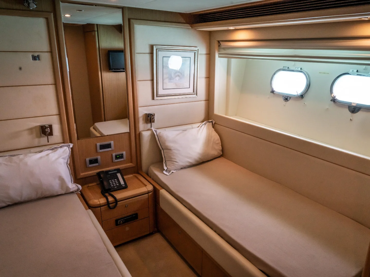 Ferretti 88 For Sale | MY Fortis II  - Photo 28