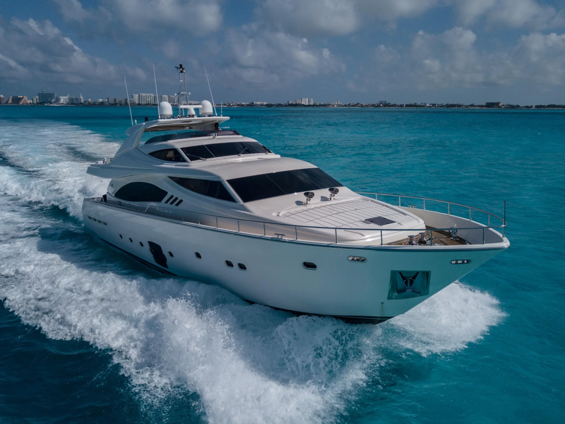 Ferretti 88 For Sale | MY Fortis II  - Photo 2