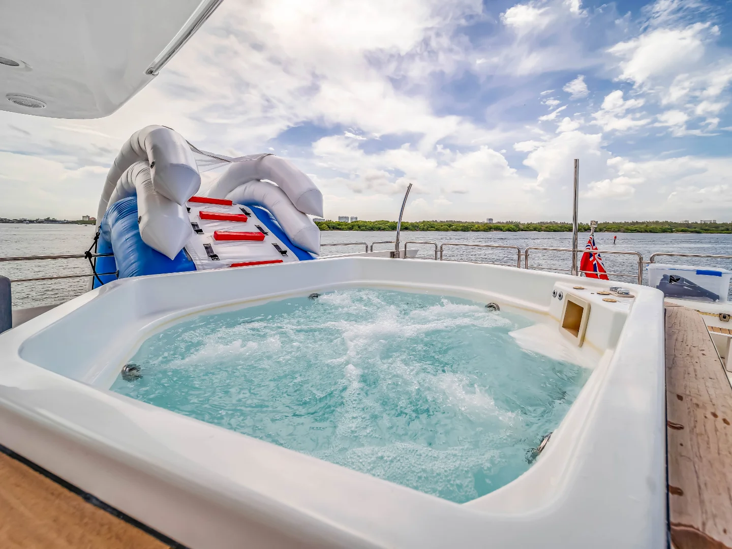 RYLAX | Azimut 116 - Photo 32