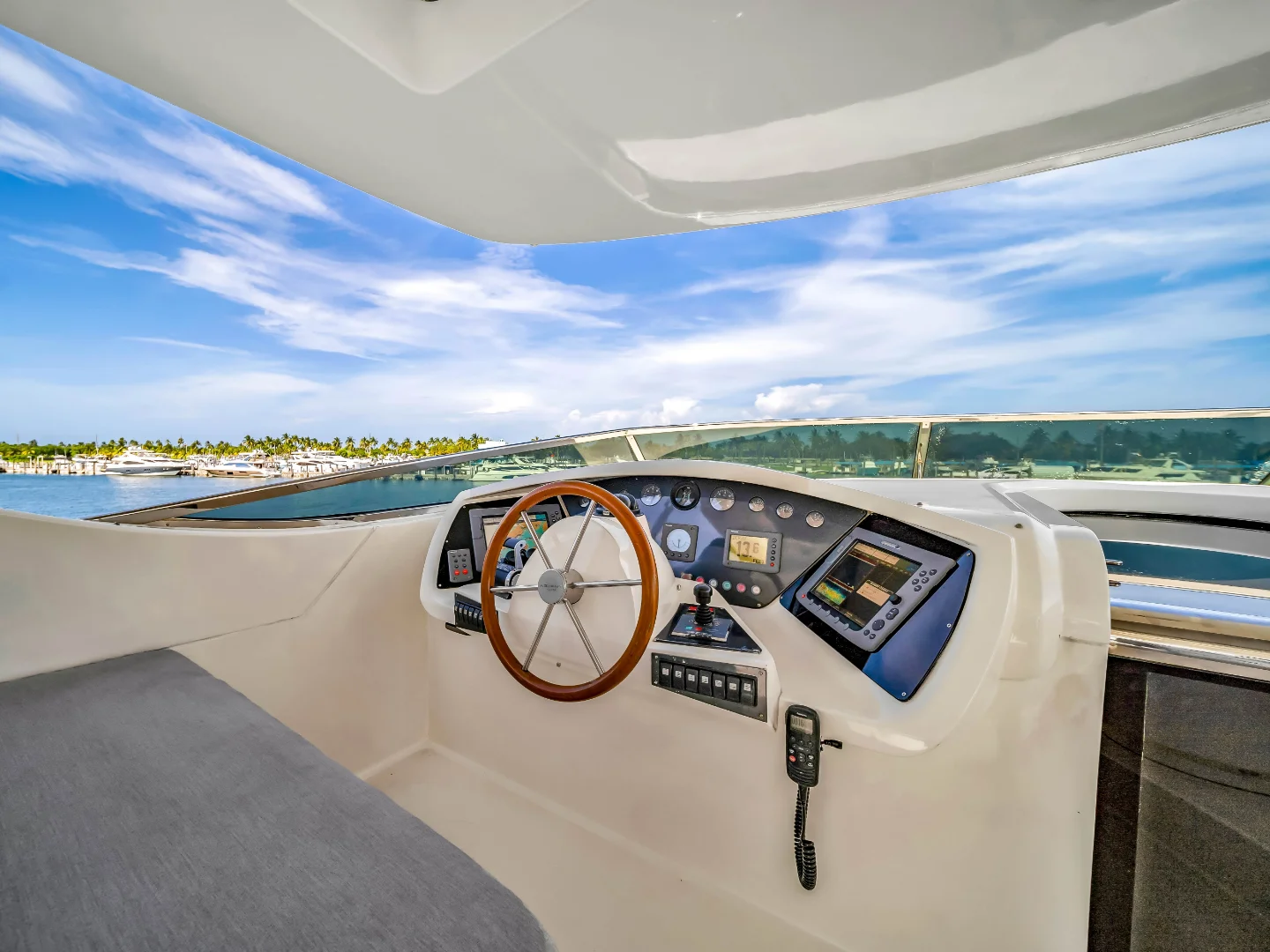 RYLAX | Azimut 116 - Photo 39