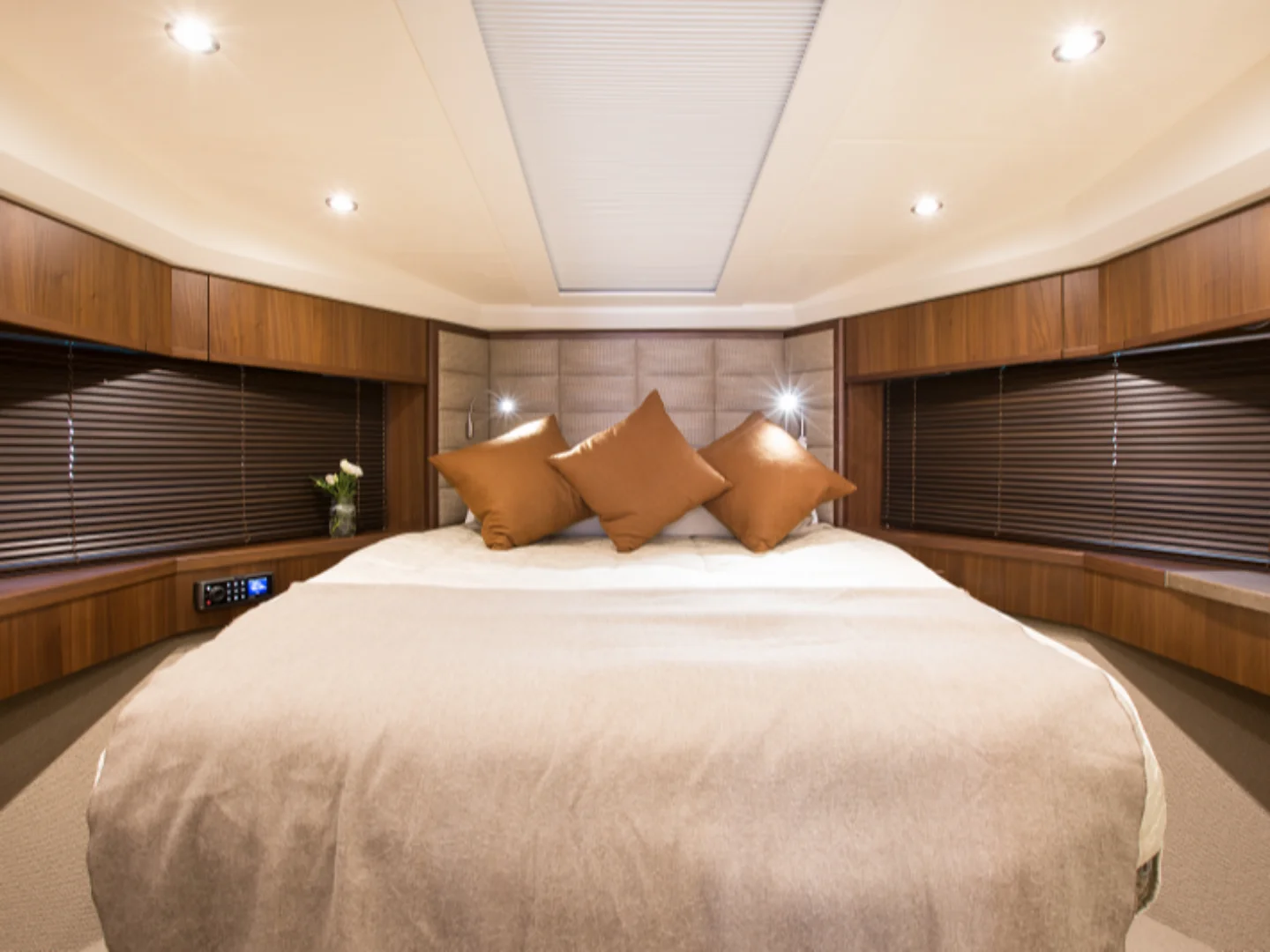 MY Mio Barco | Princess 64 - Photo 14