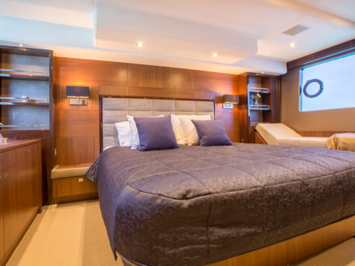 MY Mio Barco | Princess 64 - Photo 13