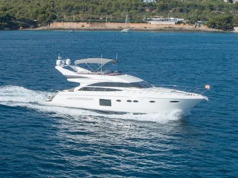 yacht charter Mallorca Princess 64