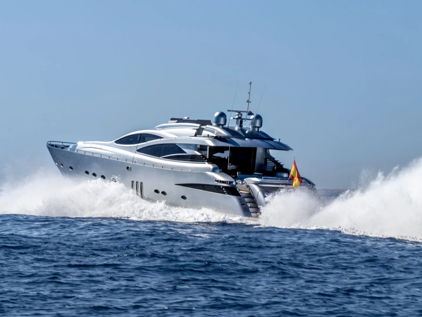 INSPIRATION | Pershing 90 - Photo 2