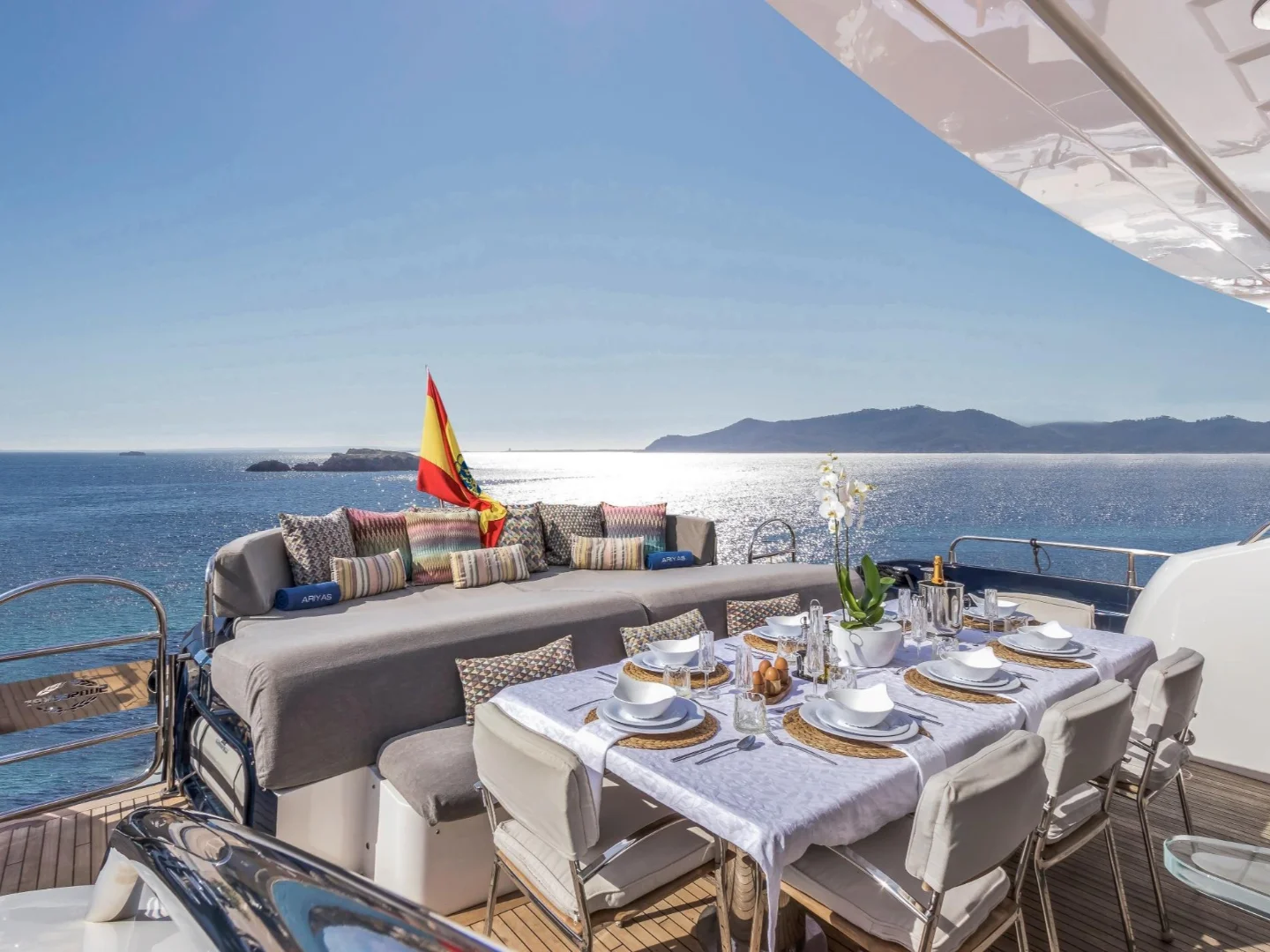 ARIYAS | Sunseeker Predator 84 - Photo 7