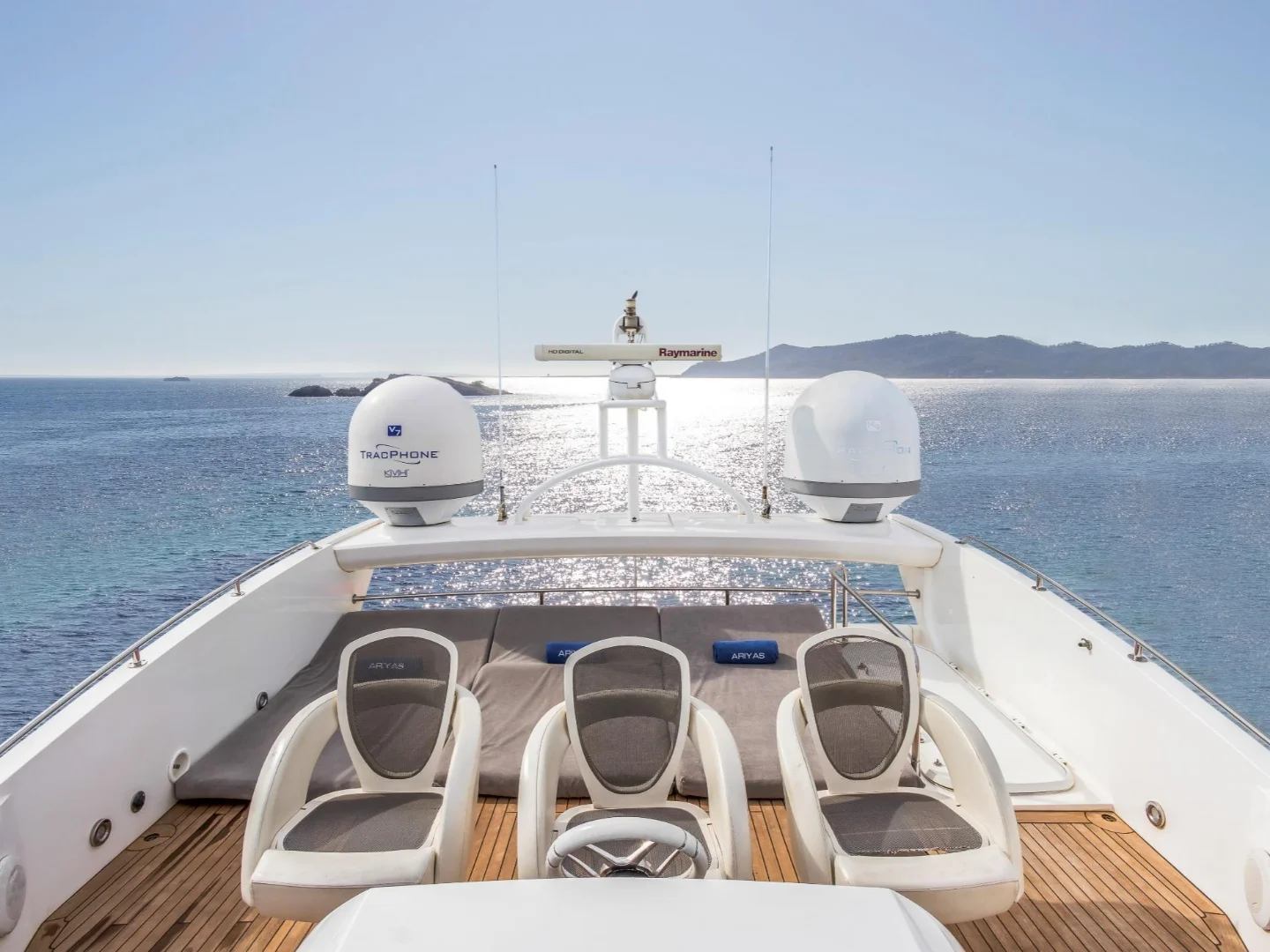 ARIYAS | Sunseeker Predator 84 - Photo 8