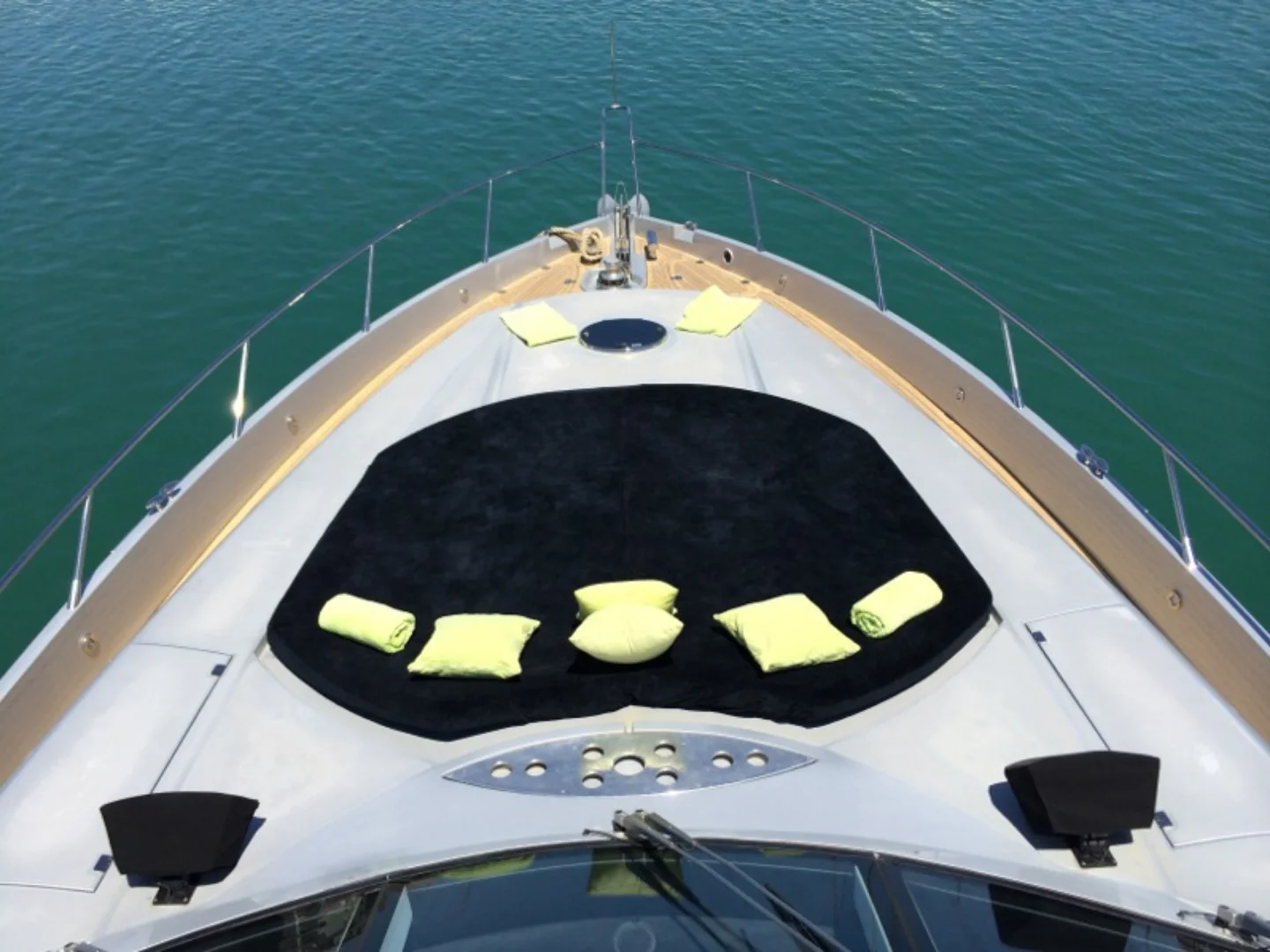 GEORGIA | Sunseeker Predator 82 - Photo 5