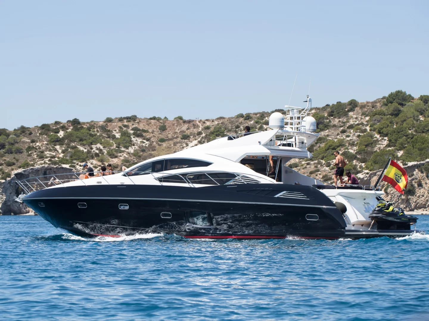 BLACK JAX | Sunseeker Predator 74
