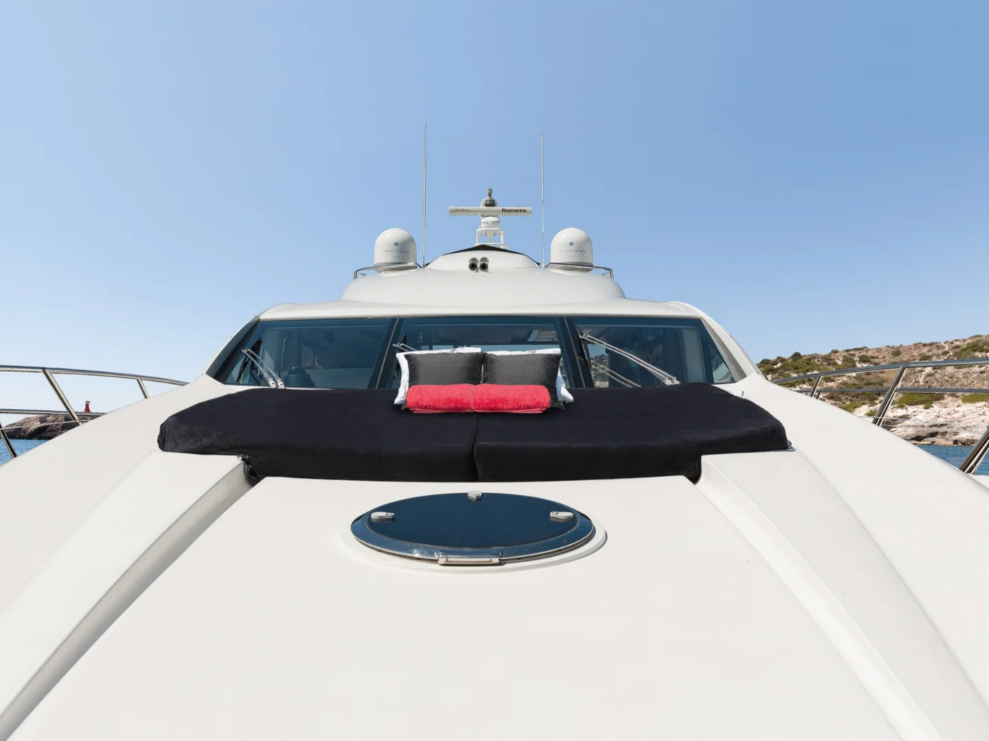 BLACK JAX | Sunseeker Predator 74 - Photo 4