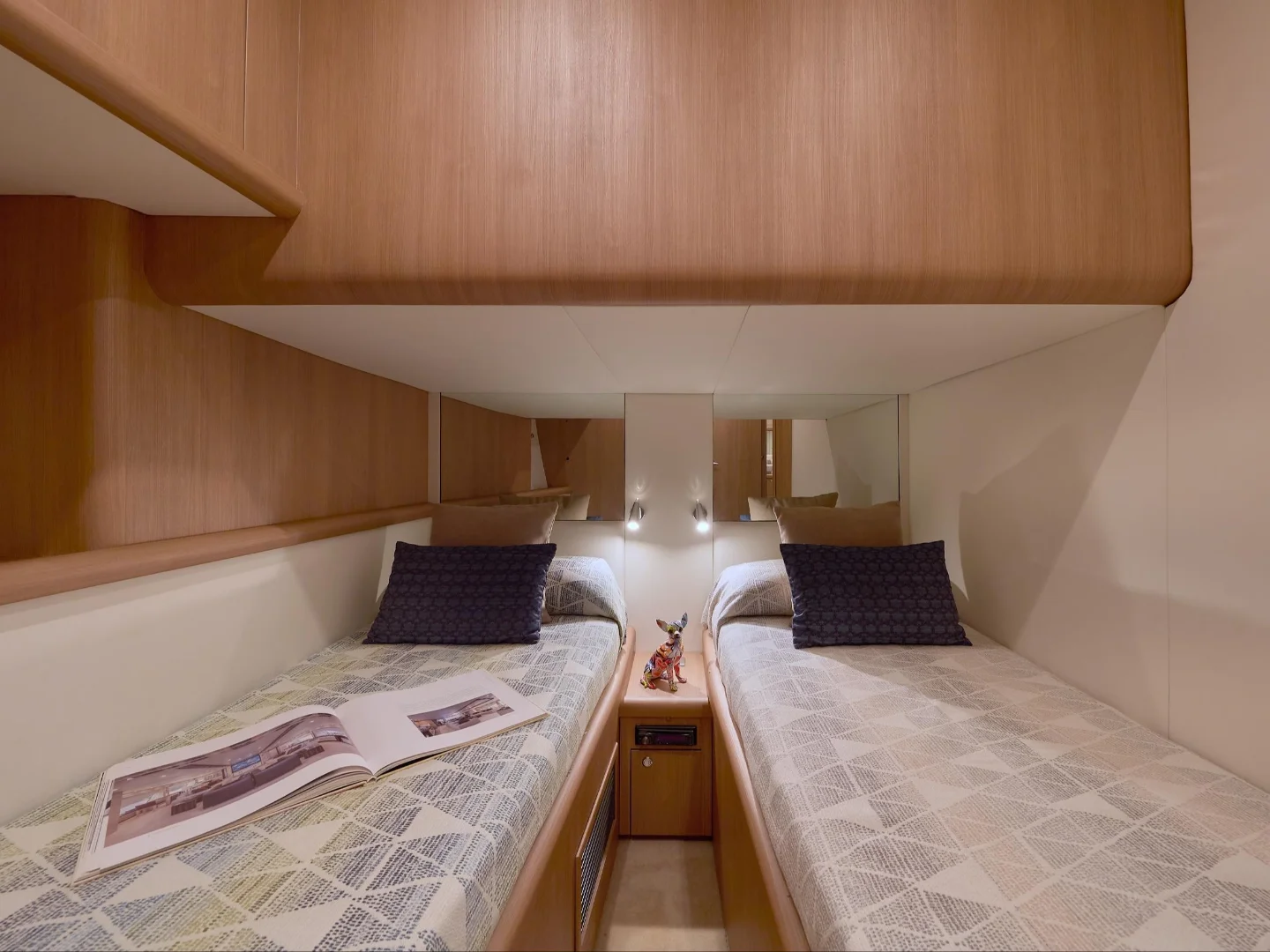 N9 | Sunseeker Predator 72 - Photo 21