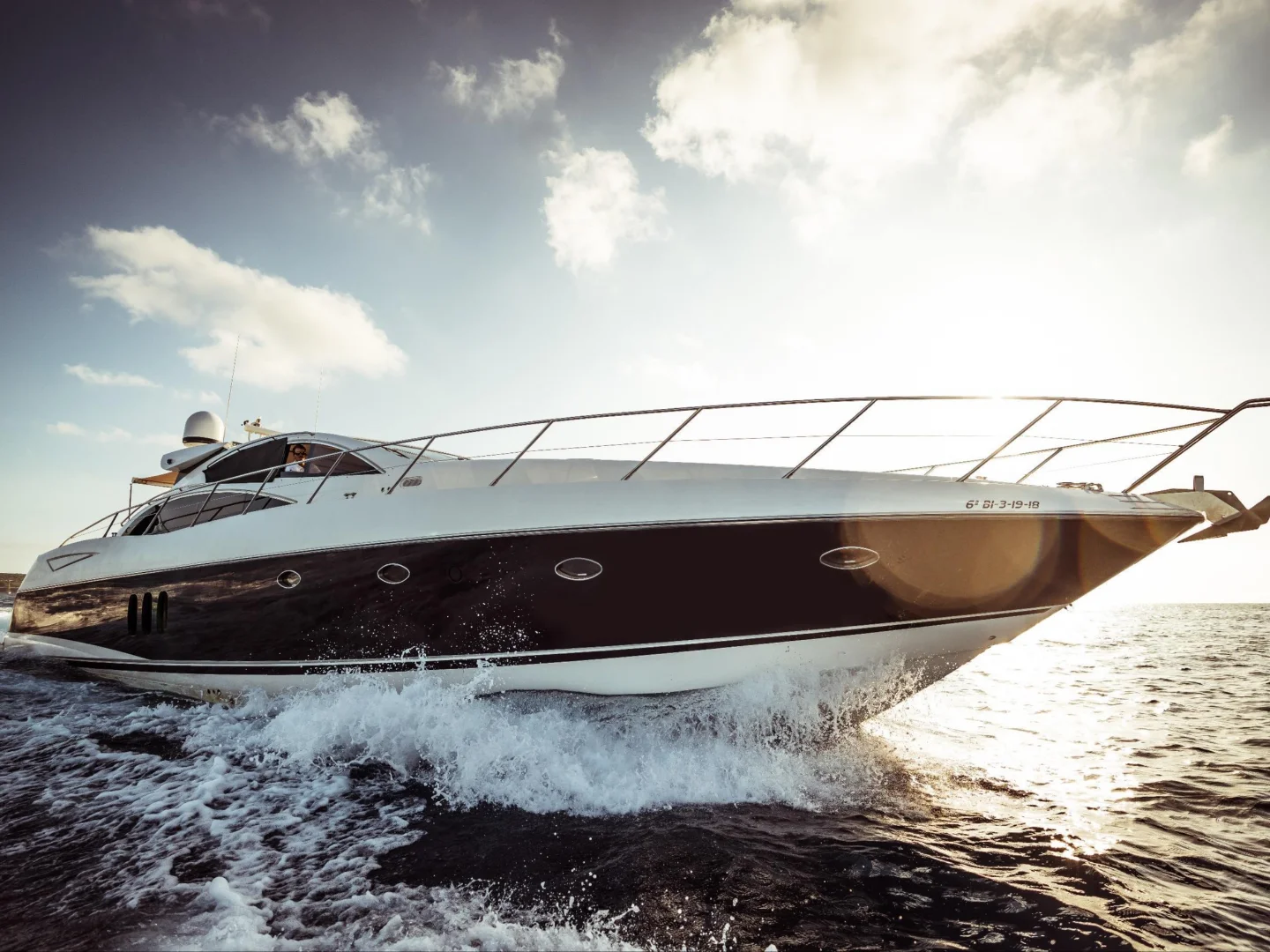N9 | Sunseeker Predator 72 - Photo 3