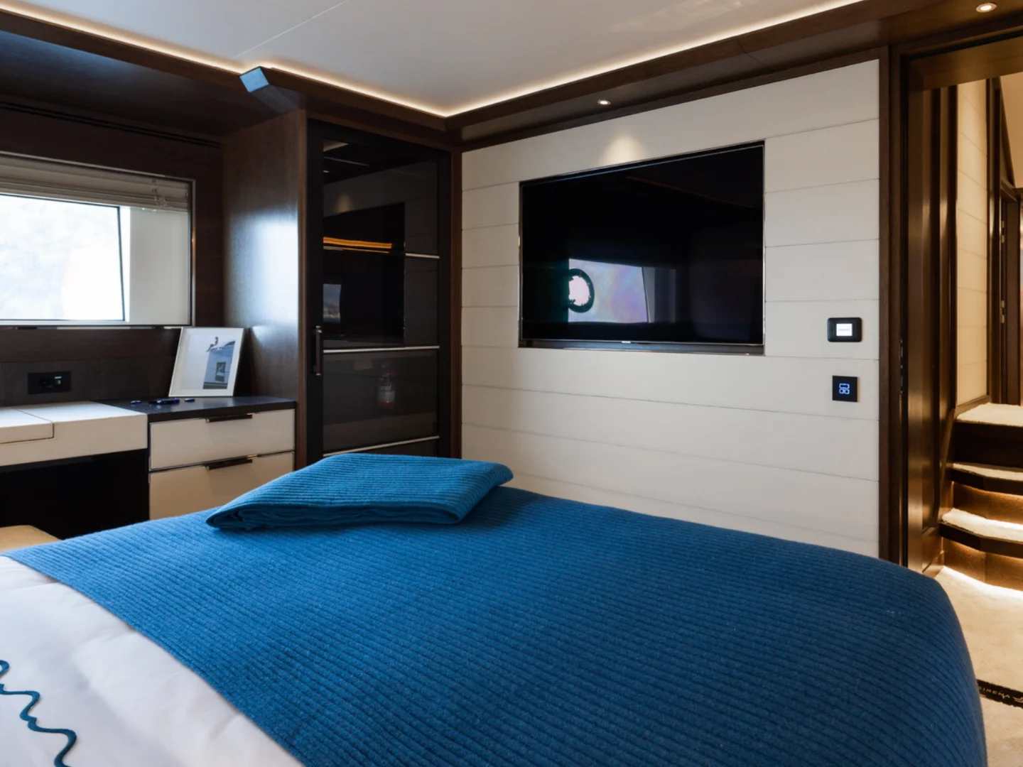 Brand New Sirena 88 - Photo 15