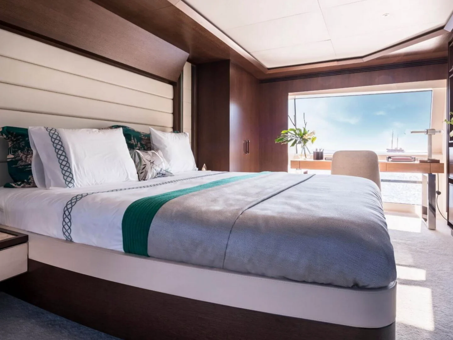 Brand New Sirena 88 - Photo 13