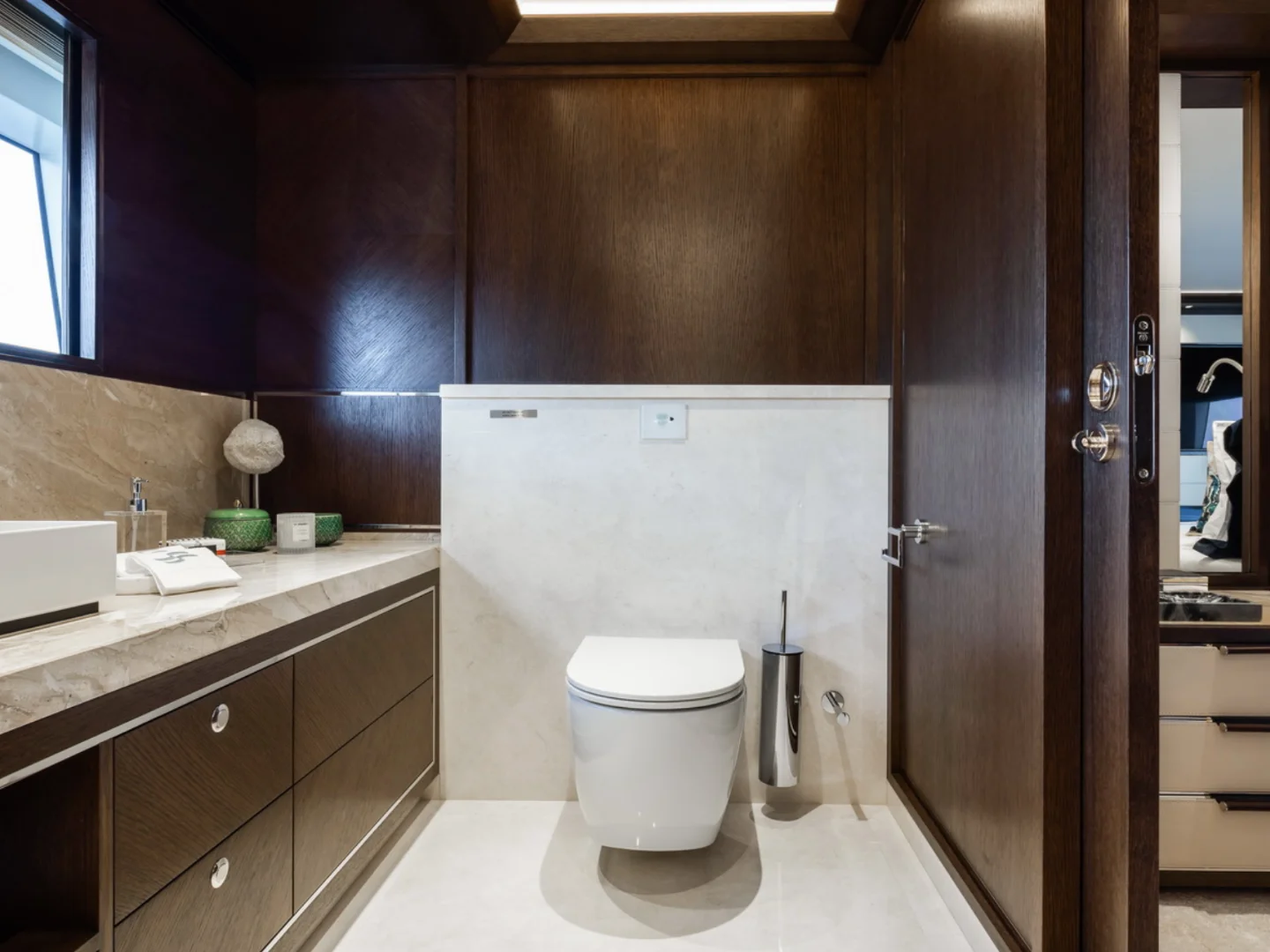 Brand New Sirena 88 - Photo 17