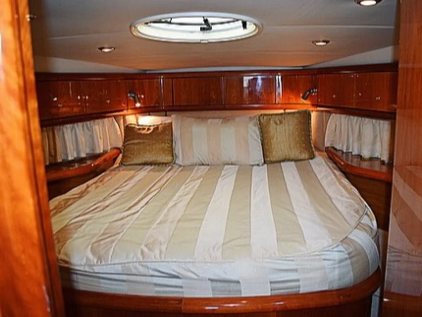 Sunseeker Camargue 50 of 2003 for Sale - Photo 9