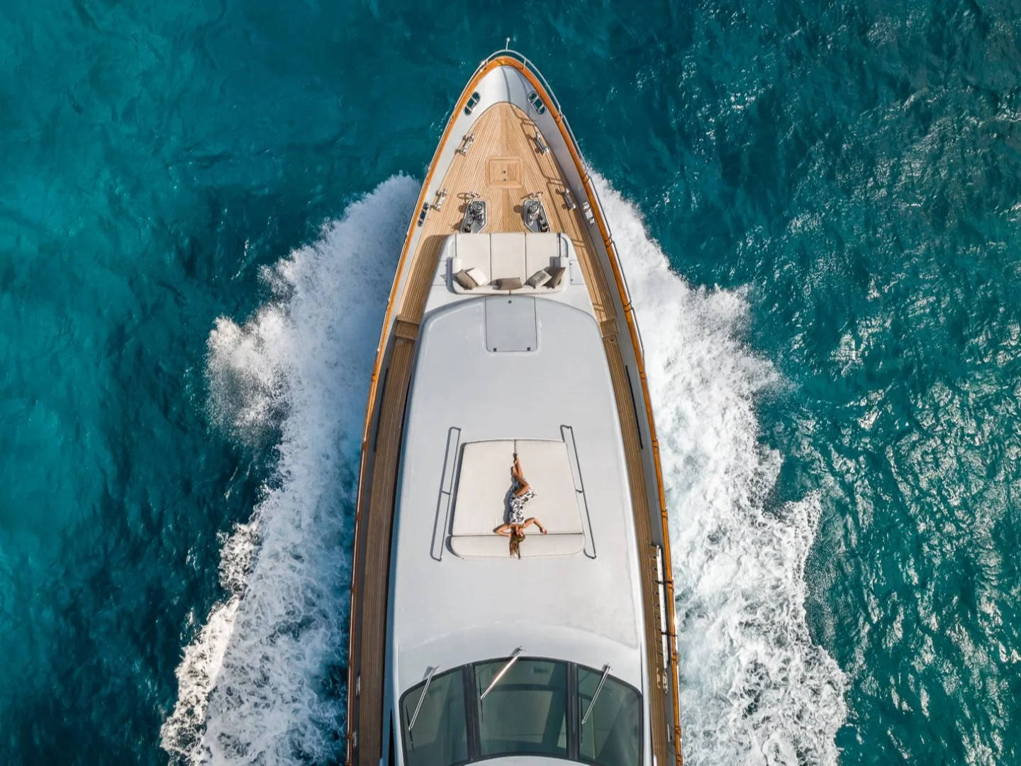 MY Tail Lights | Azimut 116 - Photo 9