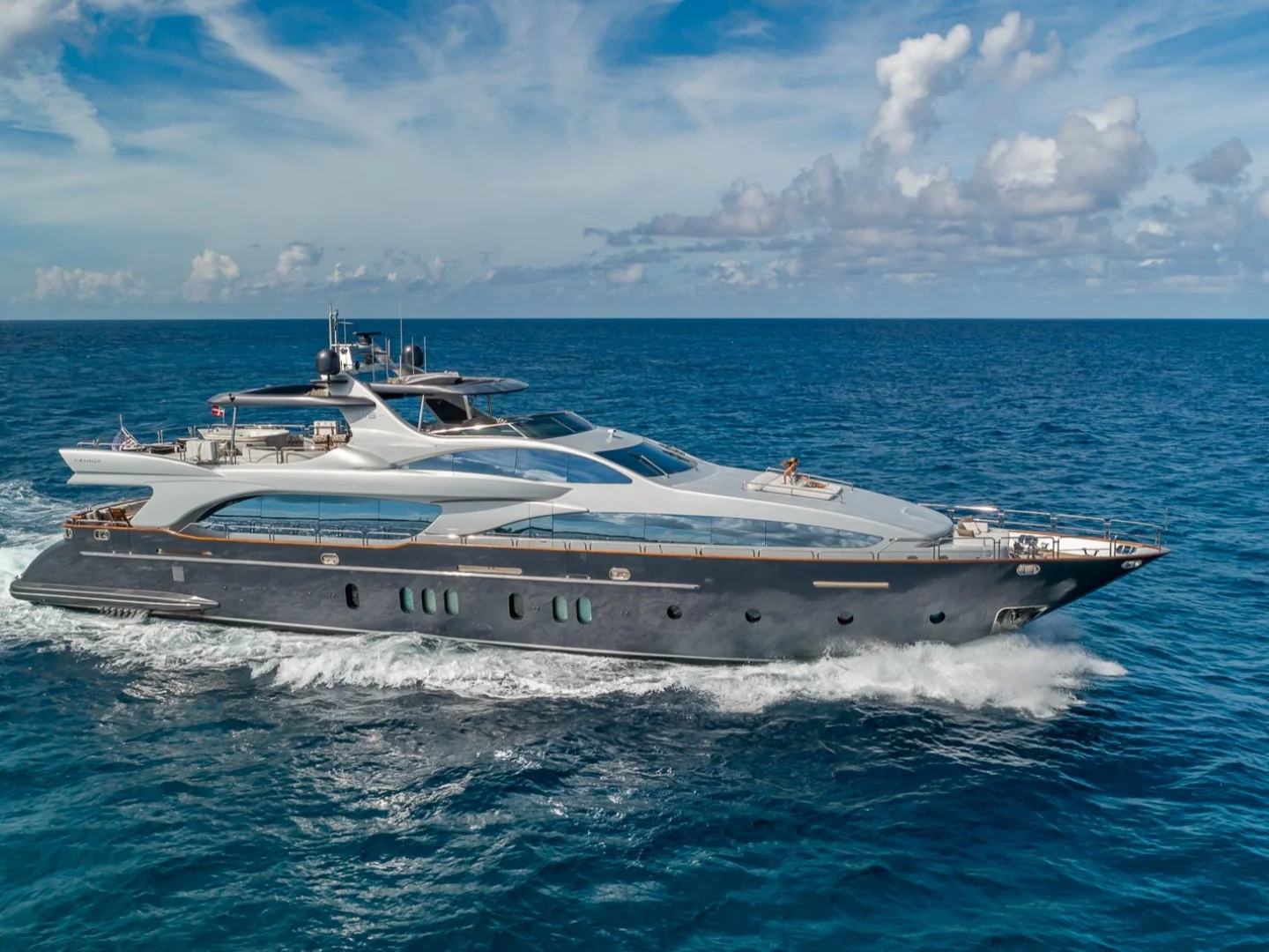 MY Tail Lights | Azimut 116 - Photo 19