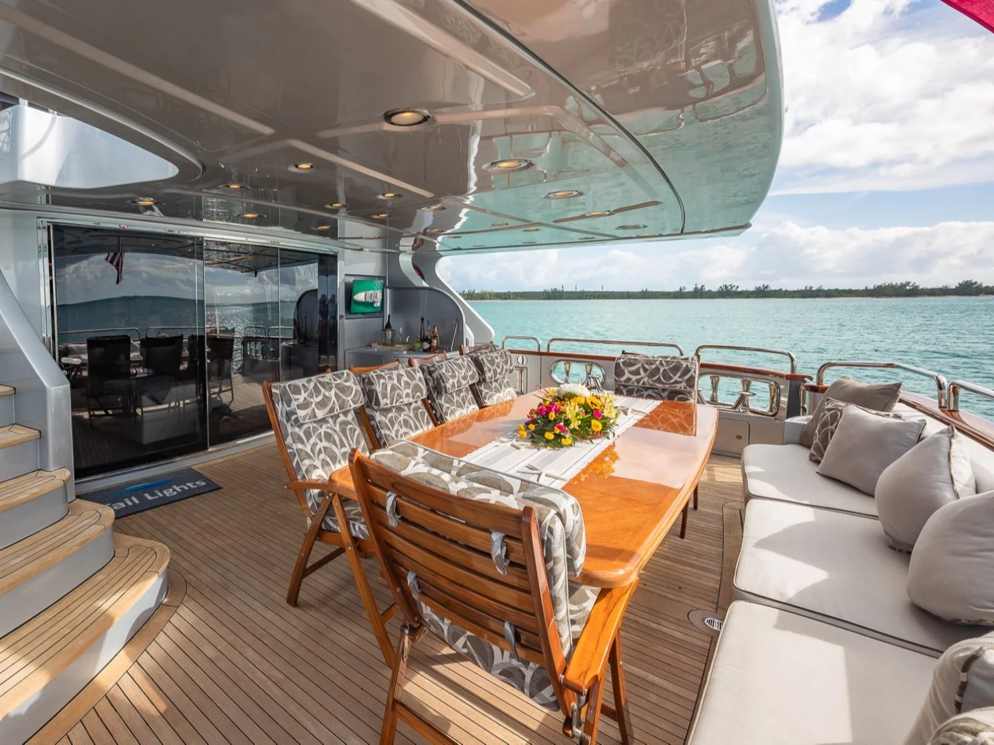 MY Tail Lights | Azimut 116 - Photo 42
