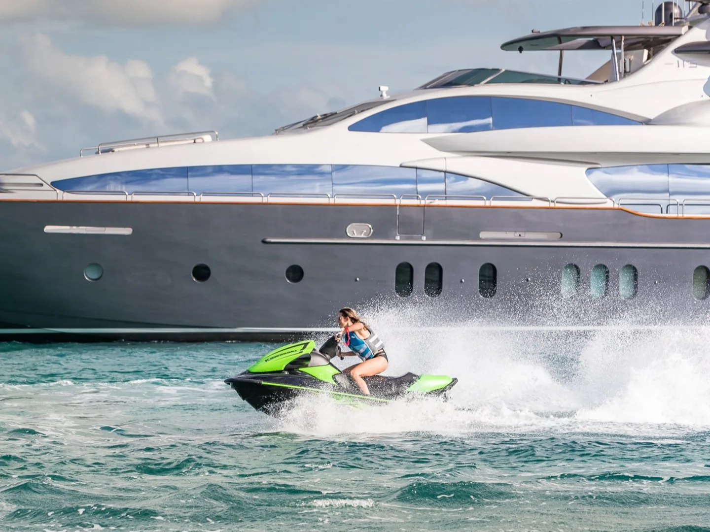 MY Tail Lights | Azimut 116 - Photo 40