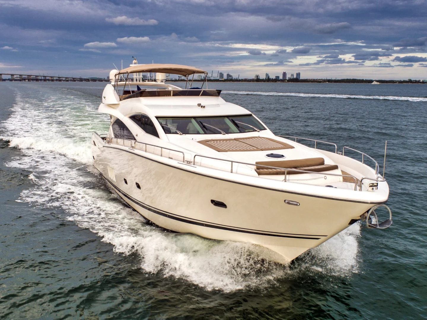 ACQUA ALBERTI | Sunseeker 82 - Photo 4
