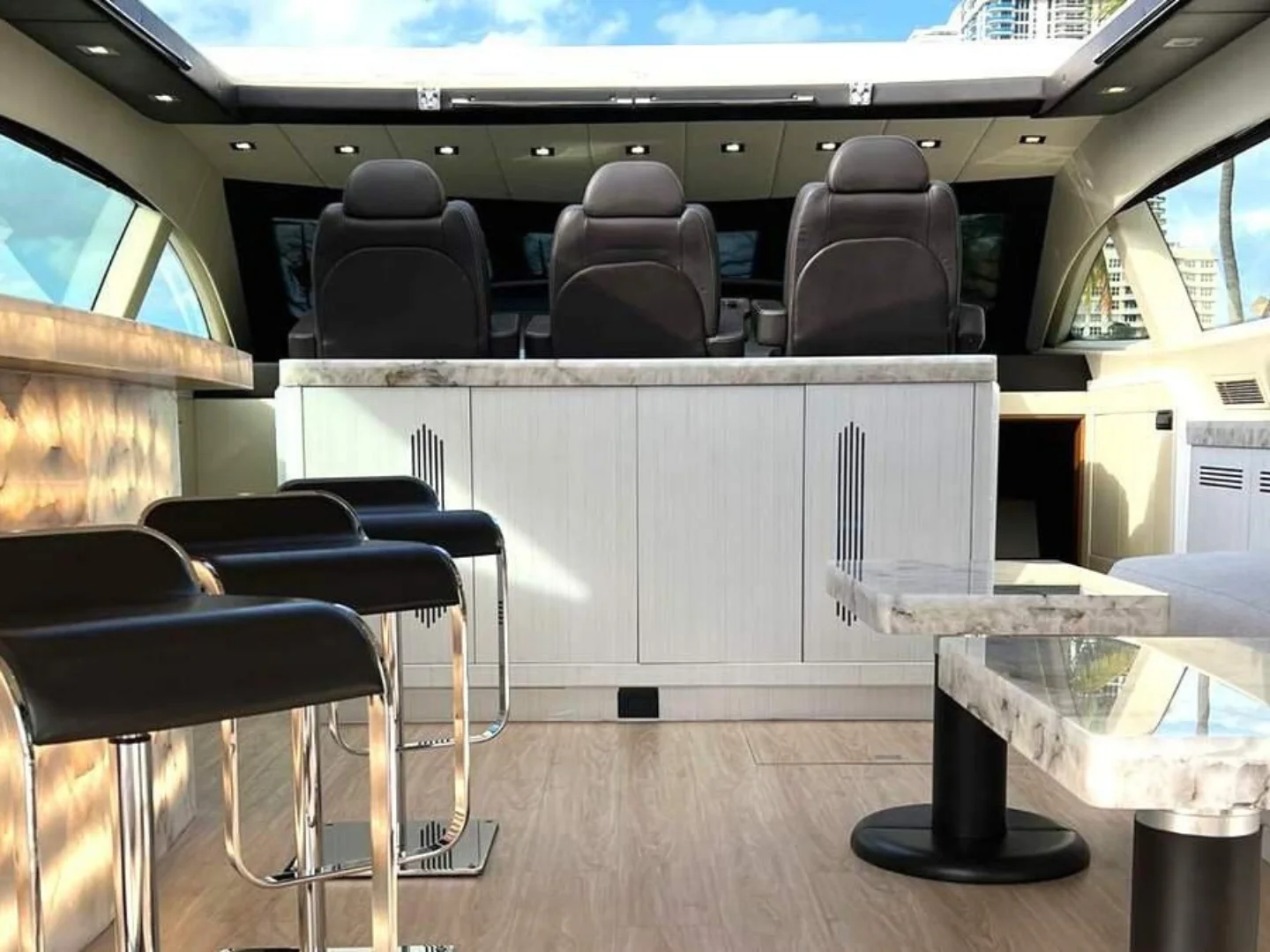 DAYA | Mangusta 105 - Photo 27