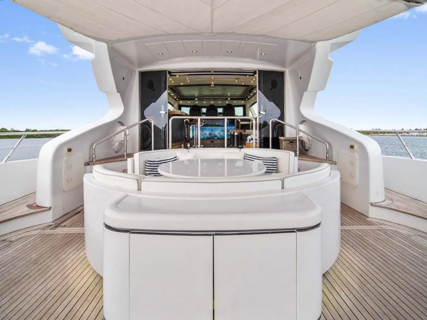 DAYA | Mangusta 105 - Photo 10