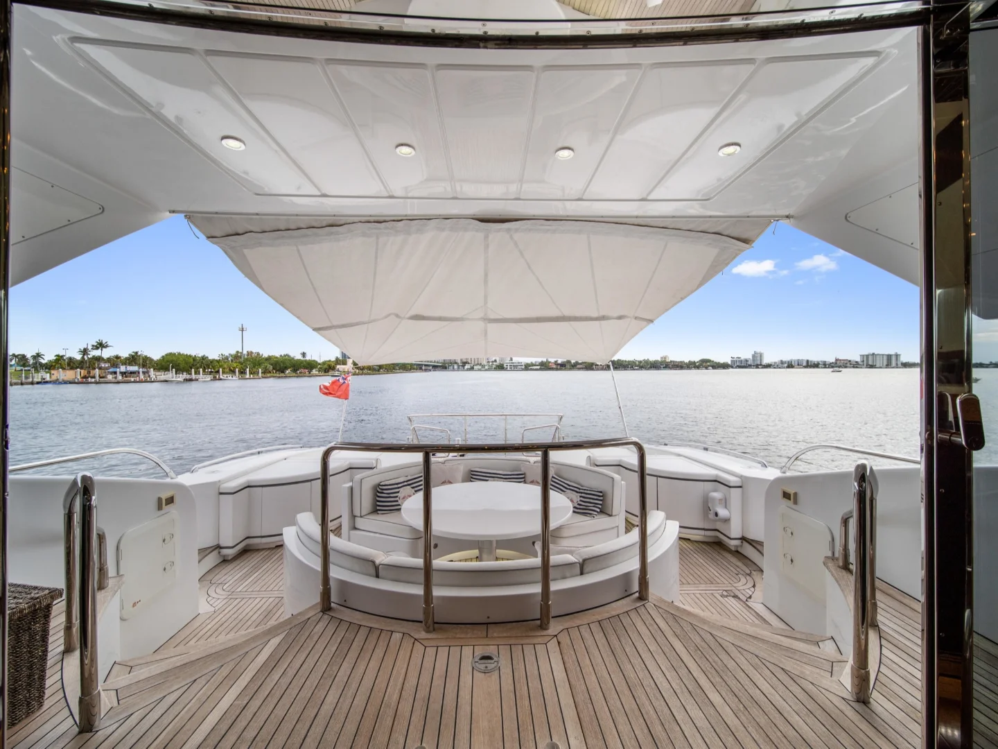DAYA | Mangusta 105 - Photo 8