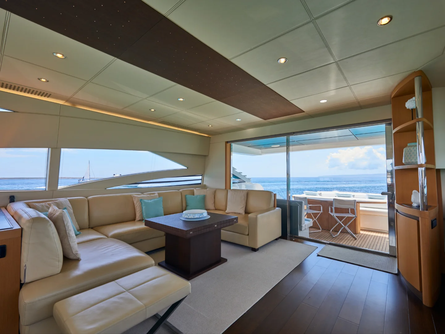 DANZAS | Pershing 90 - Photo 21