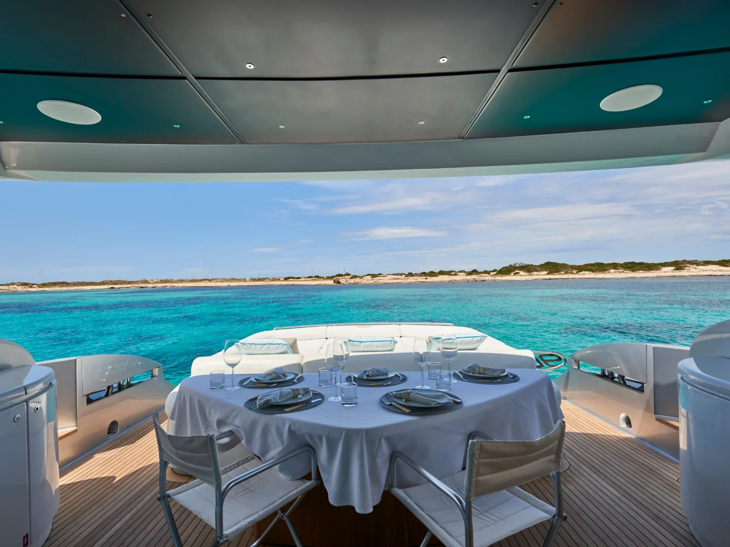 DANZAS | Pershing 90 - Photo 16