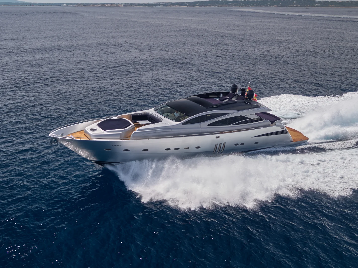 DANZAS | Pershing 90 - Photo 9