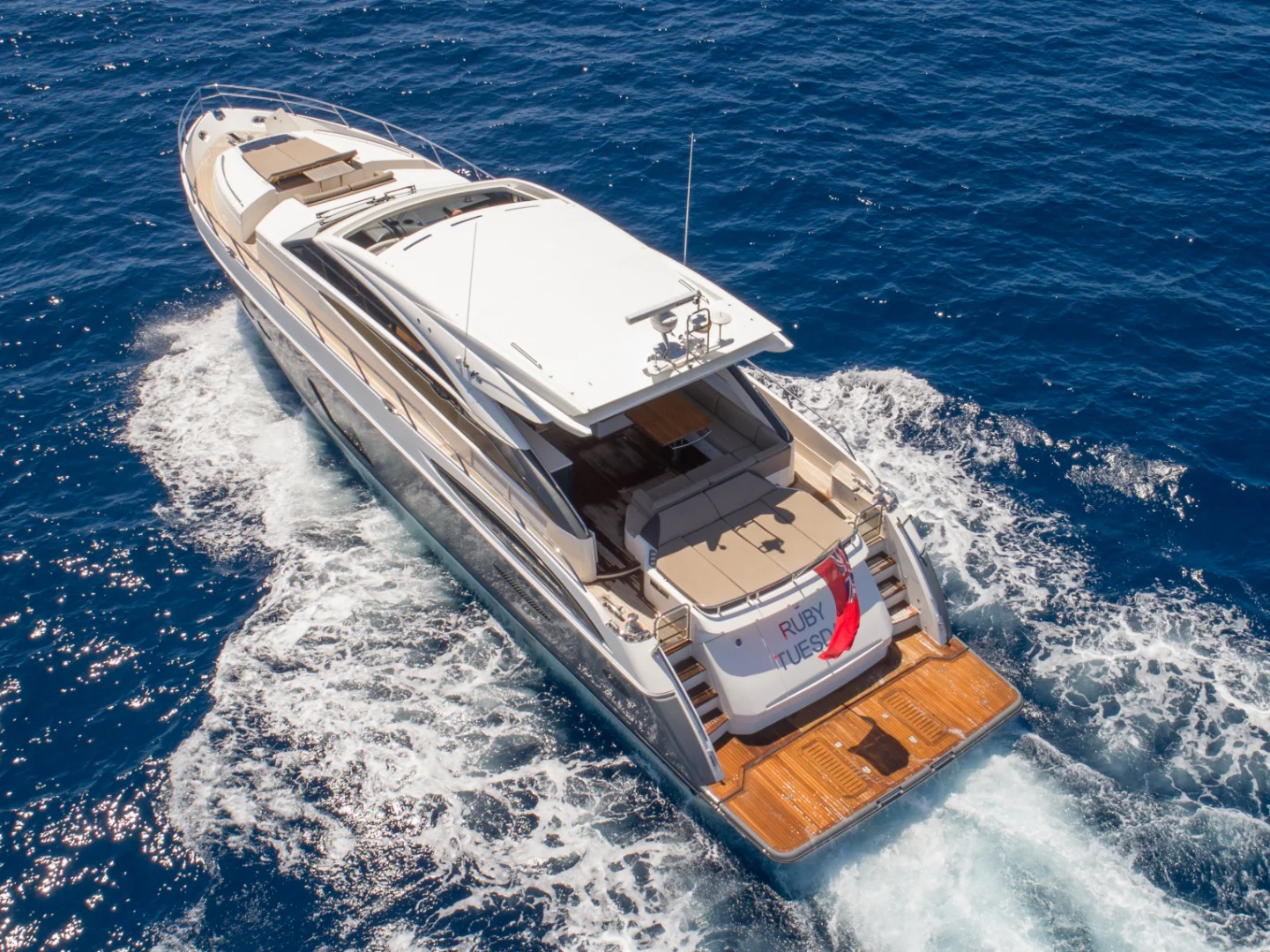 RUBY TUESDAY | Princess V72 - Photo 3