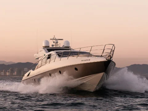 azimut 68 s yacht charter mallorca