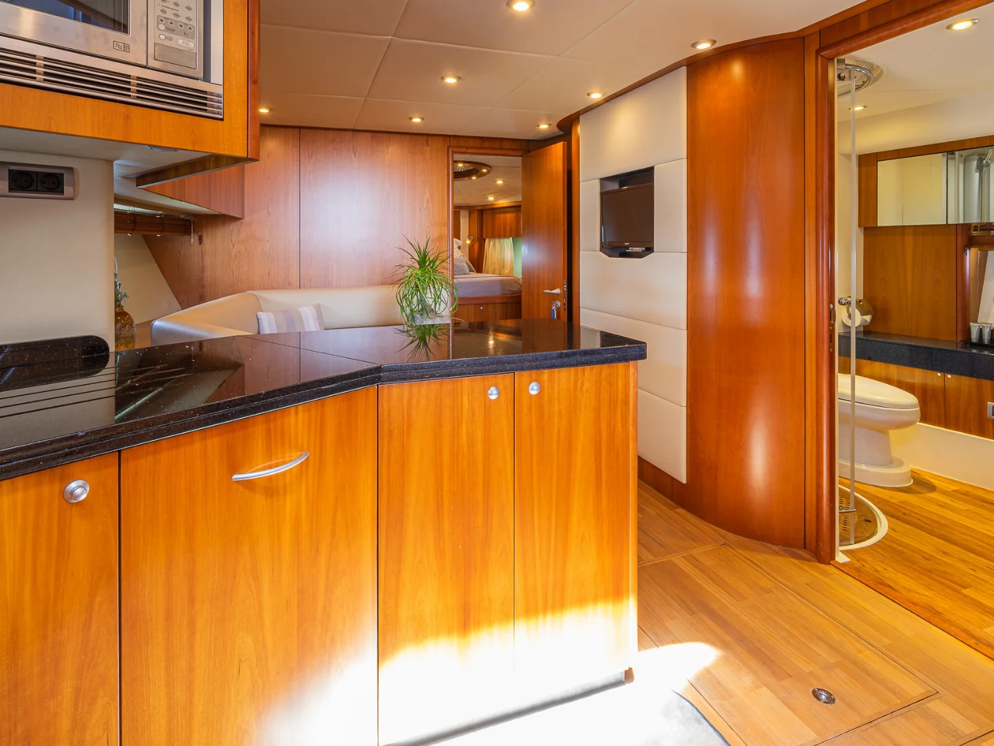 MALBEC | Sunseeker Predator 72 - Photo 23