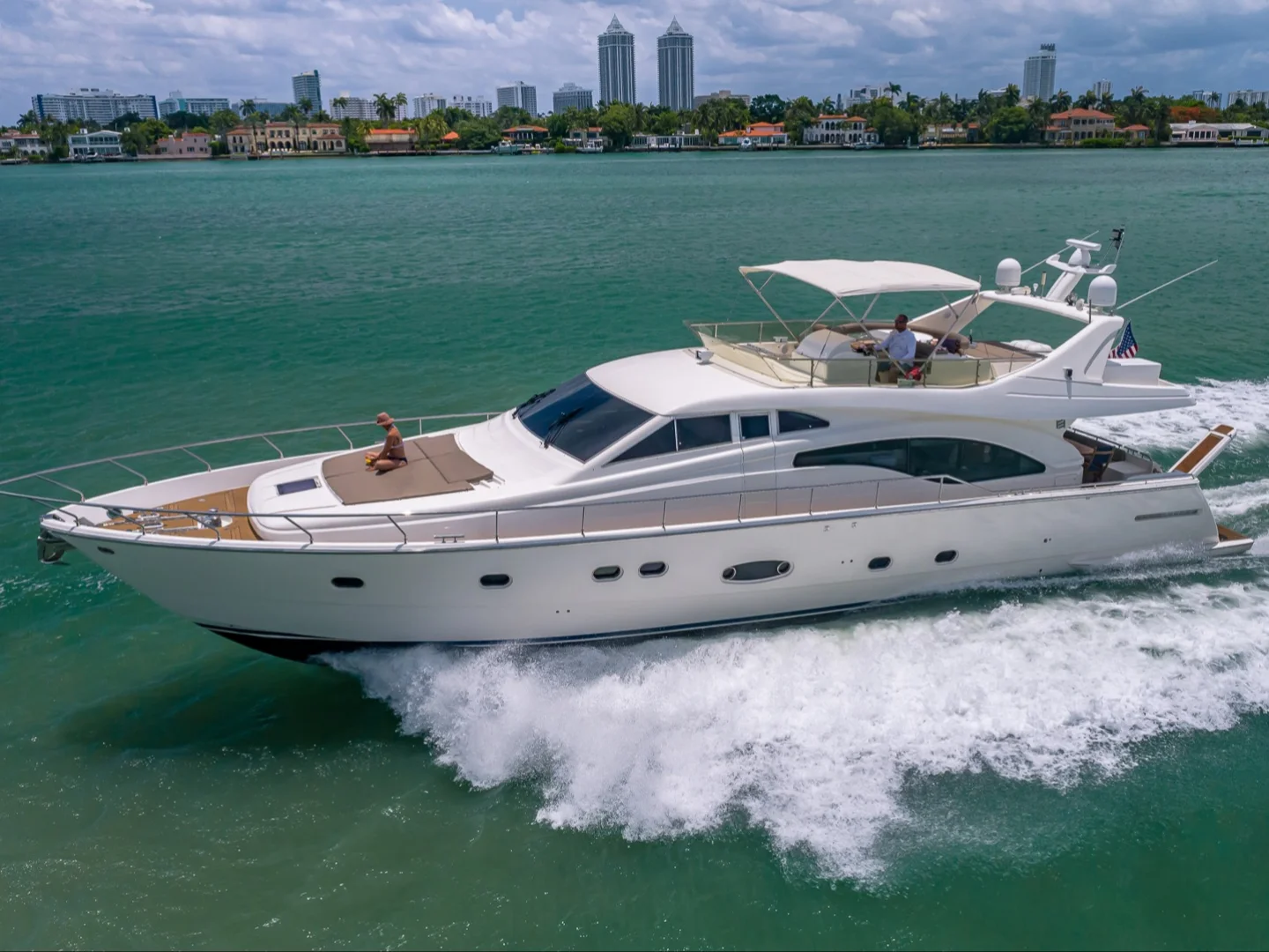 Ferretti 70 - Photo 1