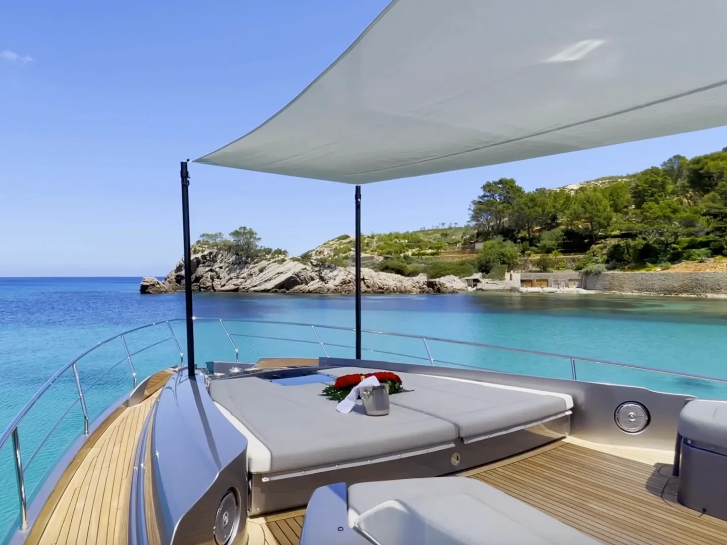 BEYOND | Pershing 8X - Photo 46