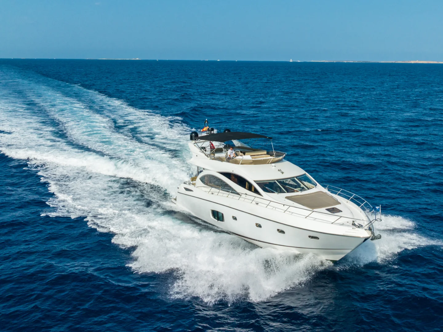 CALA DI LUNA | Sunseeker Manhattan 70 - Photo 11