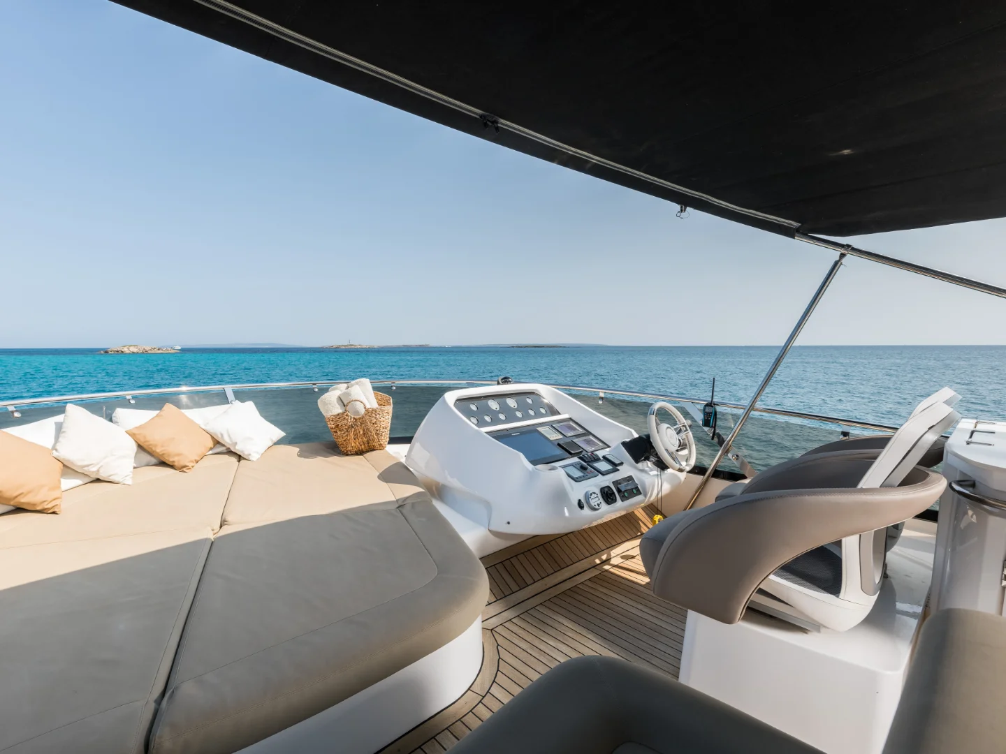 CALA DI LUNA | Sunseeker Manhattan 70 - Photo 37