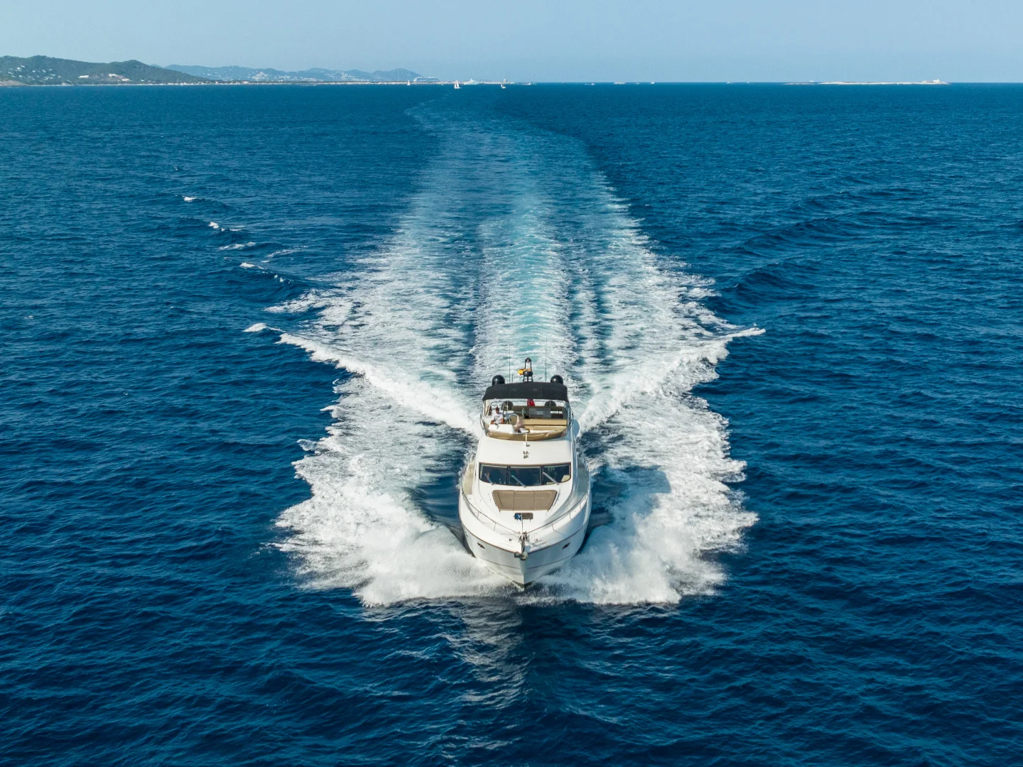 CALA DI LUNA | Sunseeker Manhattan 70 - Photo 18