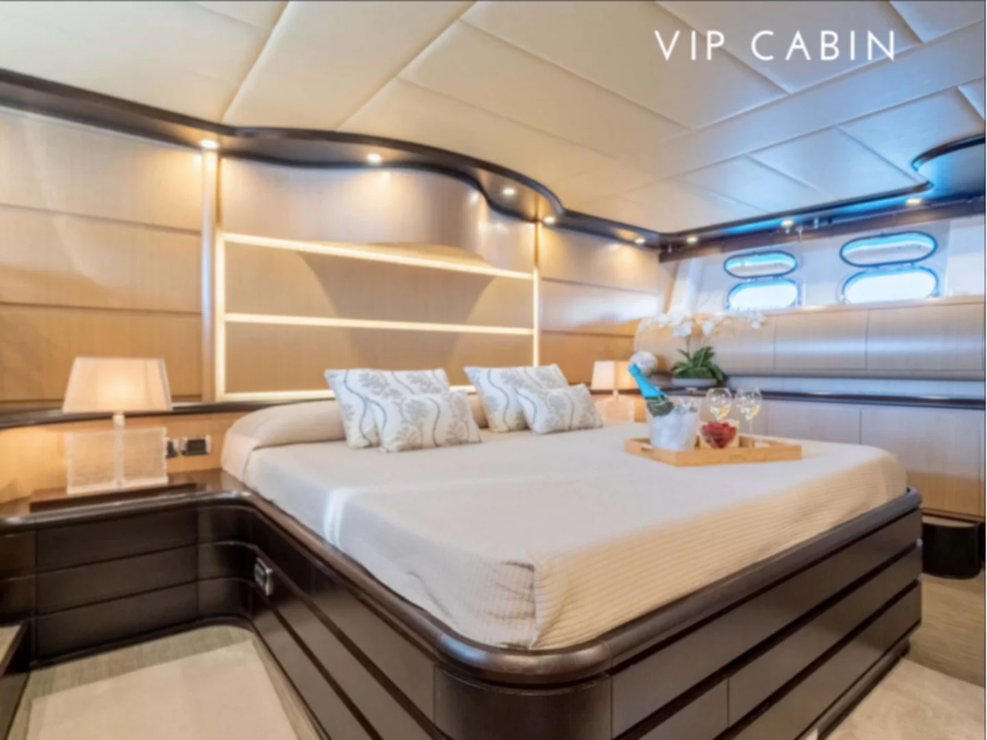 DOLCE VITA IV | Astondoa 102 GLX - Photo 23