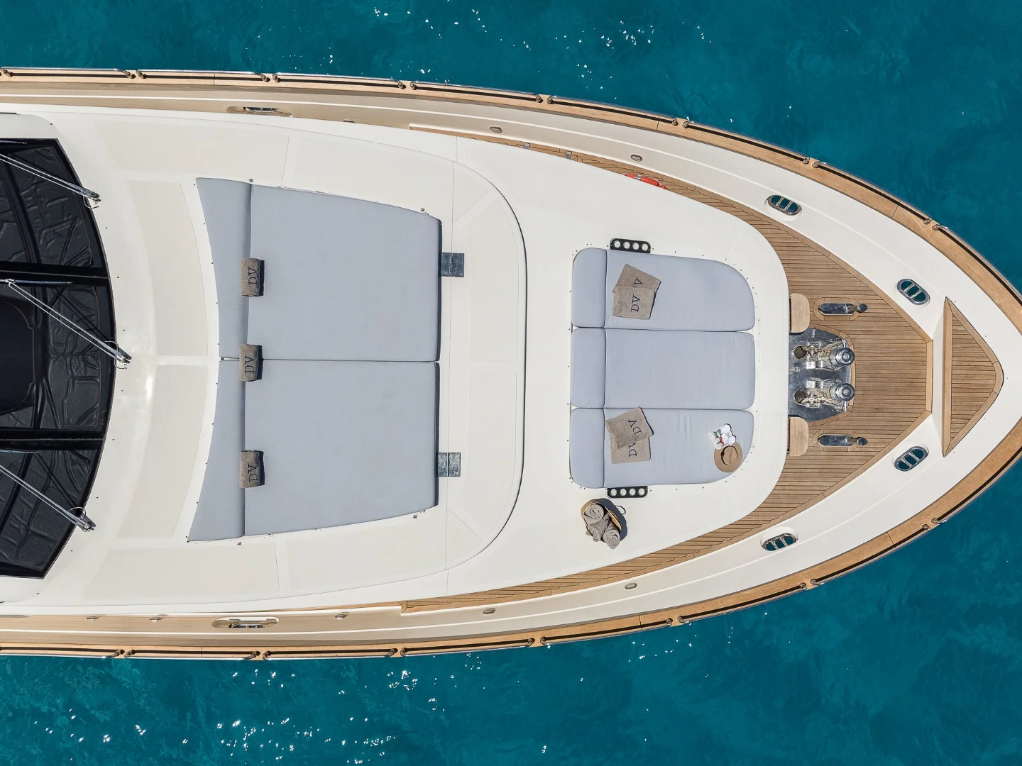 DOLCE VITA IV | Astondoa 102 GLX - Photo 47