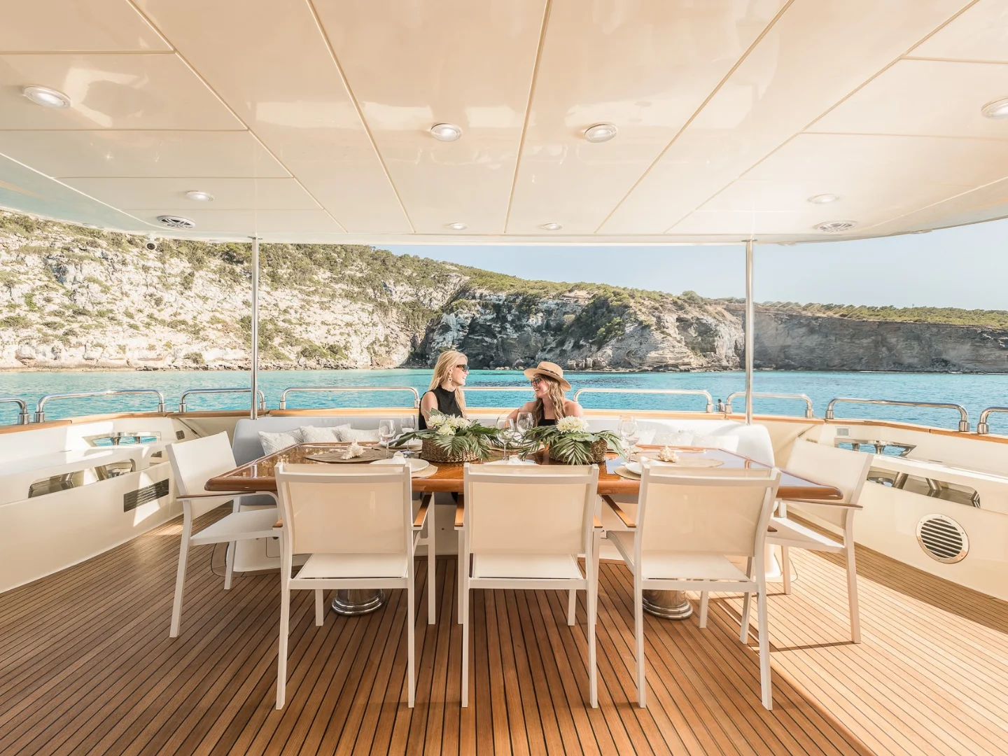 DOLCE VITA IV | Astondoa 102 GLX - Photo 40