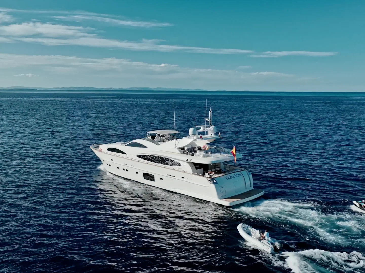 DOLCE VITA IV | Astondoa 102 GLX - Photo 7