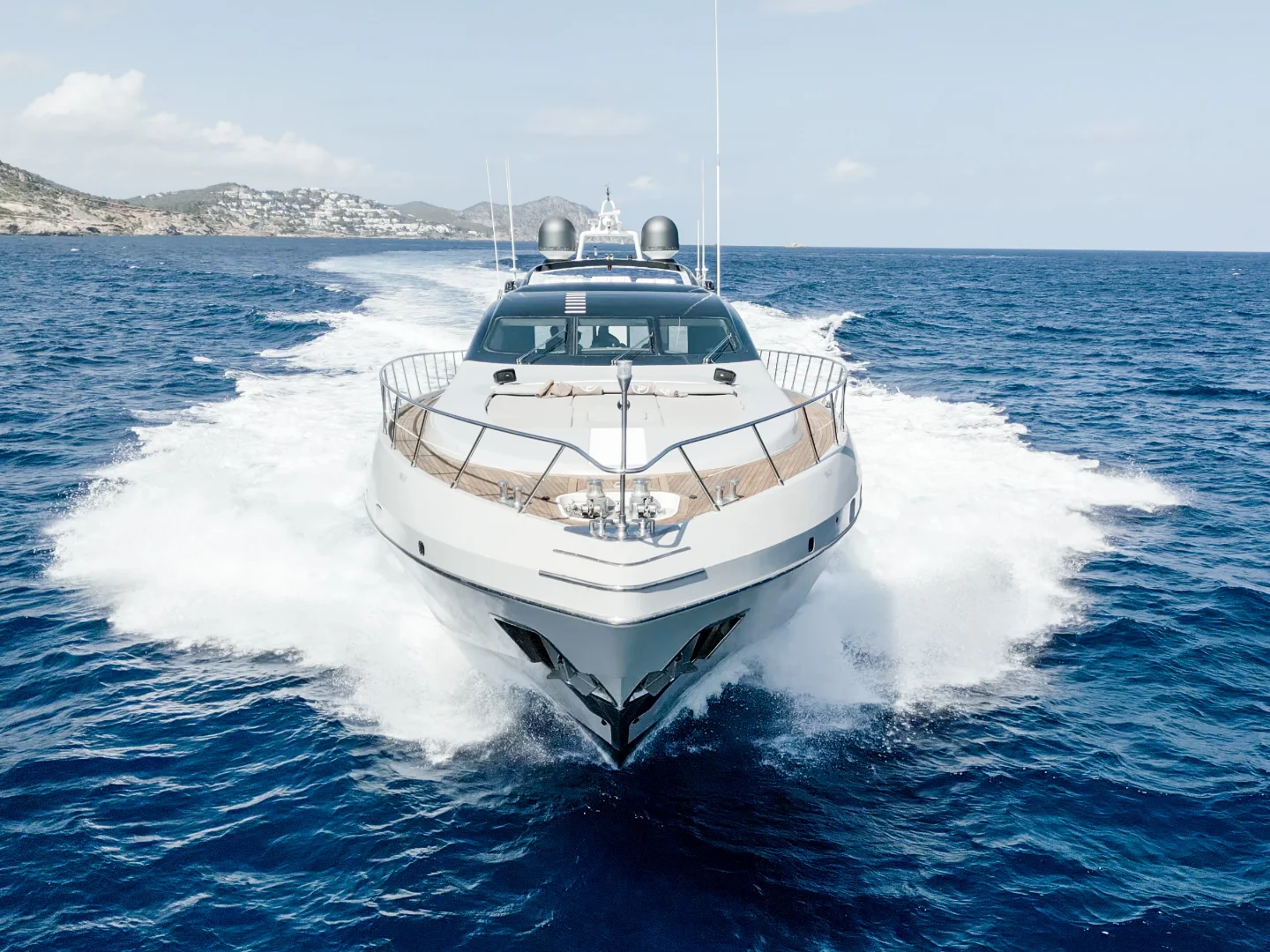 FIVE STARS | Mangusta 92 - Photo 13